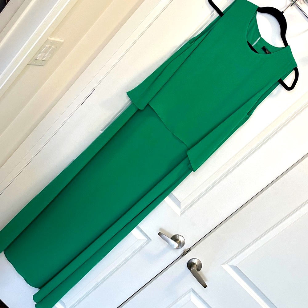 BCBGMaxAzria Elegant Green Maxi Dress